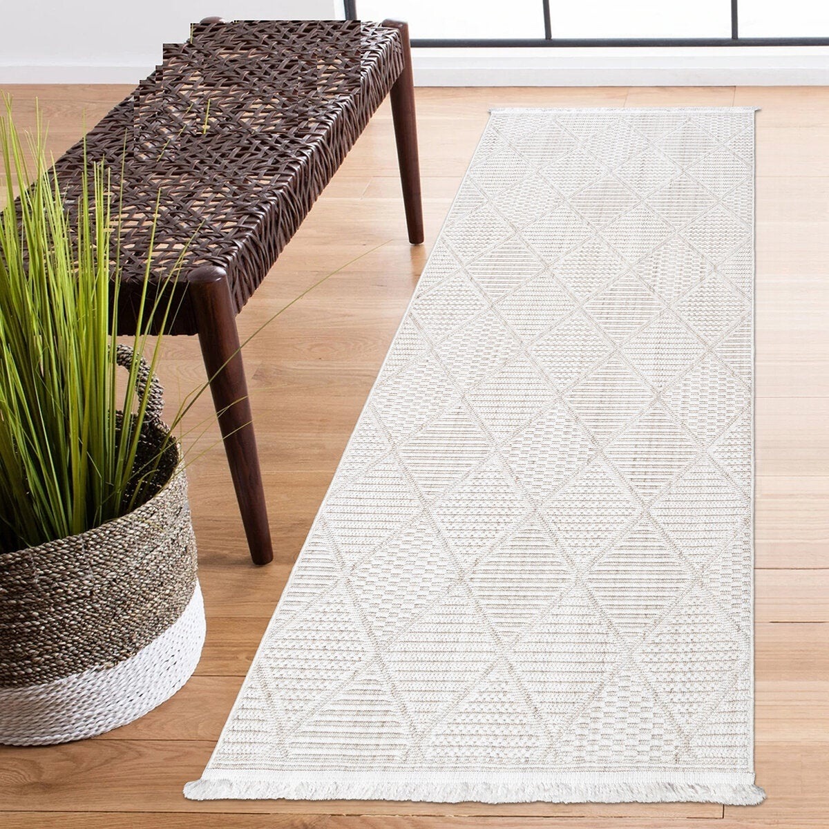 Serenity Runner 2x8 — Costco Mexico Serenity runner collection example; exact lot design unverified.